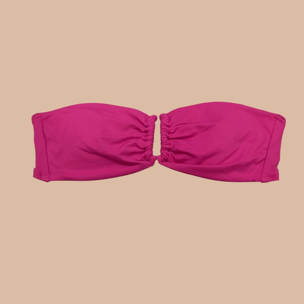 Victoria's Secret Fuchsia Strapless Bikini Top, size Large 🩷